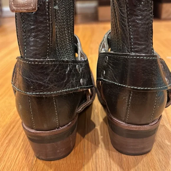 FREE BIRDS BY STEVE MADDEN - SIZE 7 - FOREST GREEN BOOTS - Picture 5 of 6